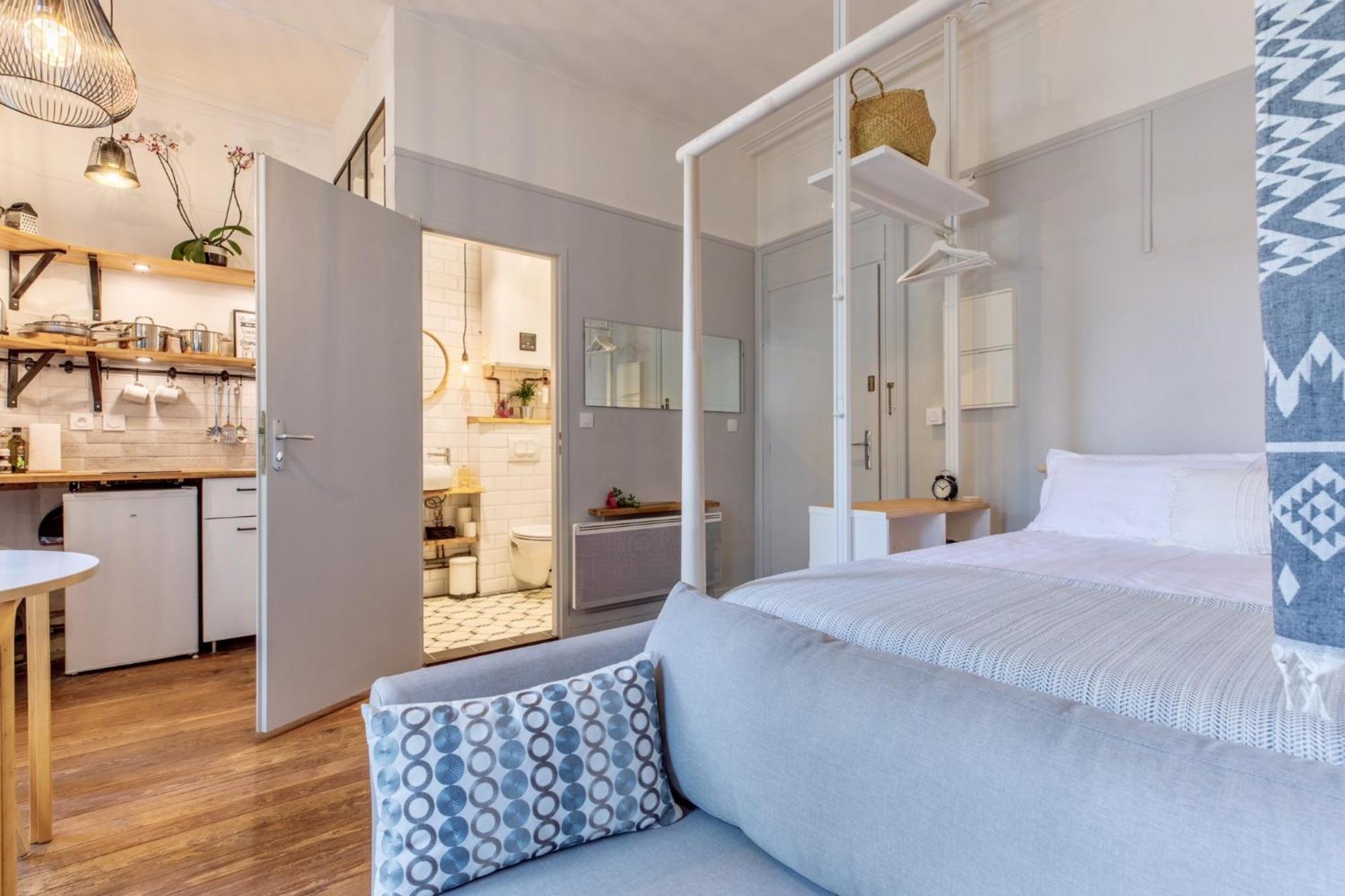 Studio Clemenceau - Parking Prive Inclus 엑스레뱅 외부 사진