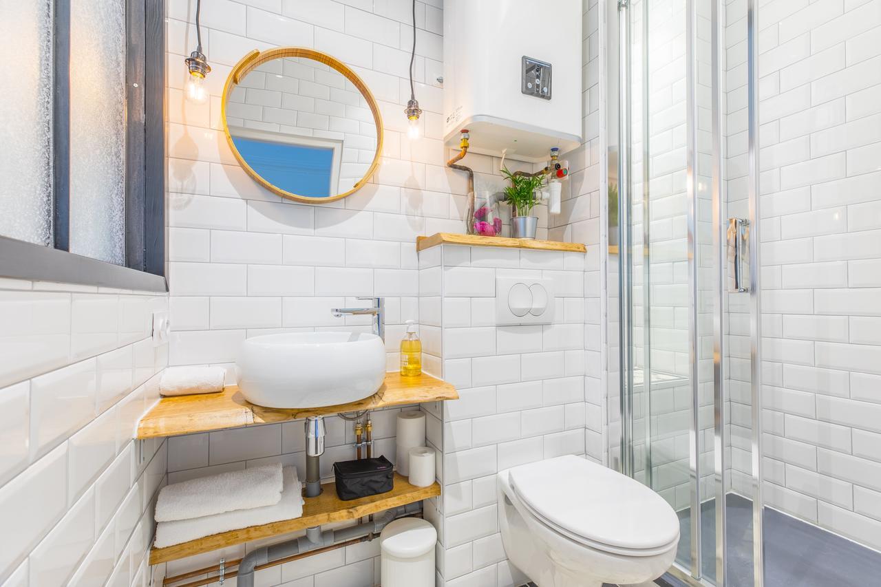 Studio Clemenceau - Parking Prive Inclus 엑스레뱅 외부 사진