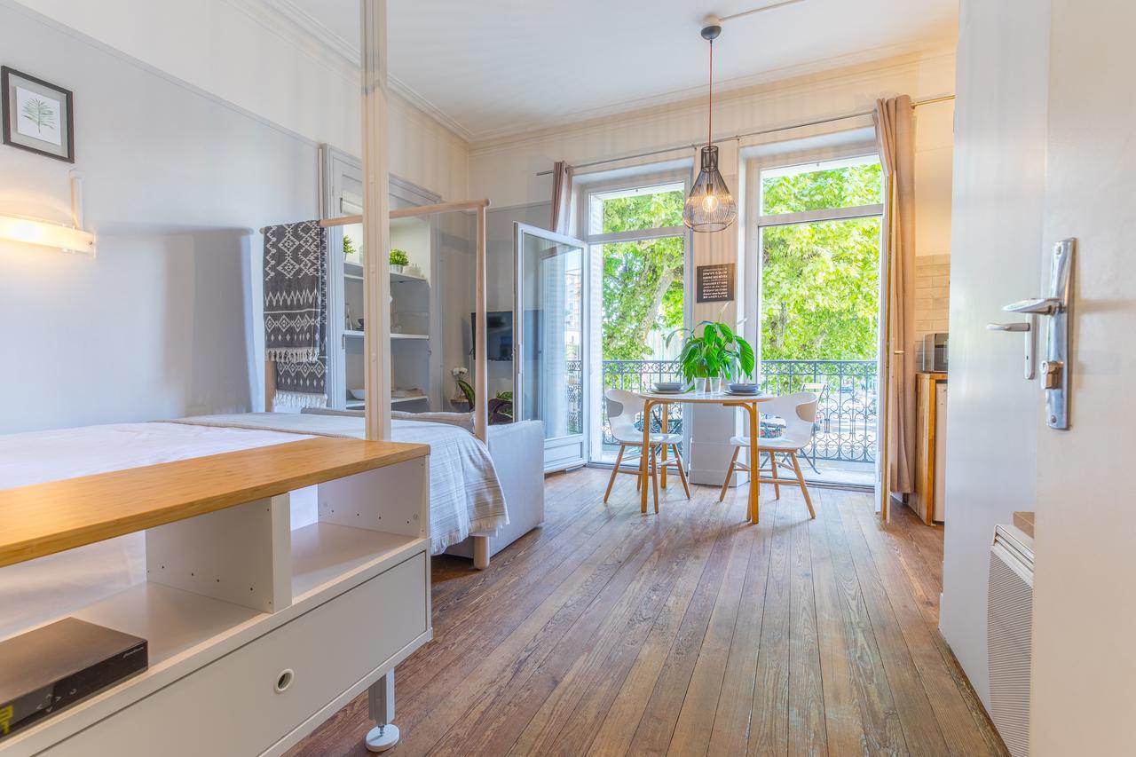Studio Clemenceau - Parking Prive Inclus 엑스레뱅 외부 사진